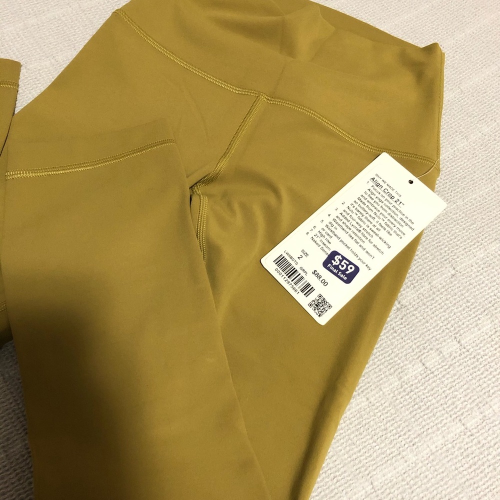 New with Tag Lululemon Align Crop 21” Size 2 - Picture 2 of 4
